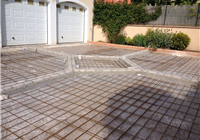 Aménagements extérieurs, terrasses, allées et cours en béton décoratif à Millau en Aveyron